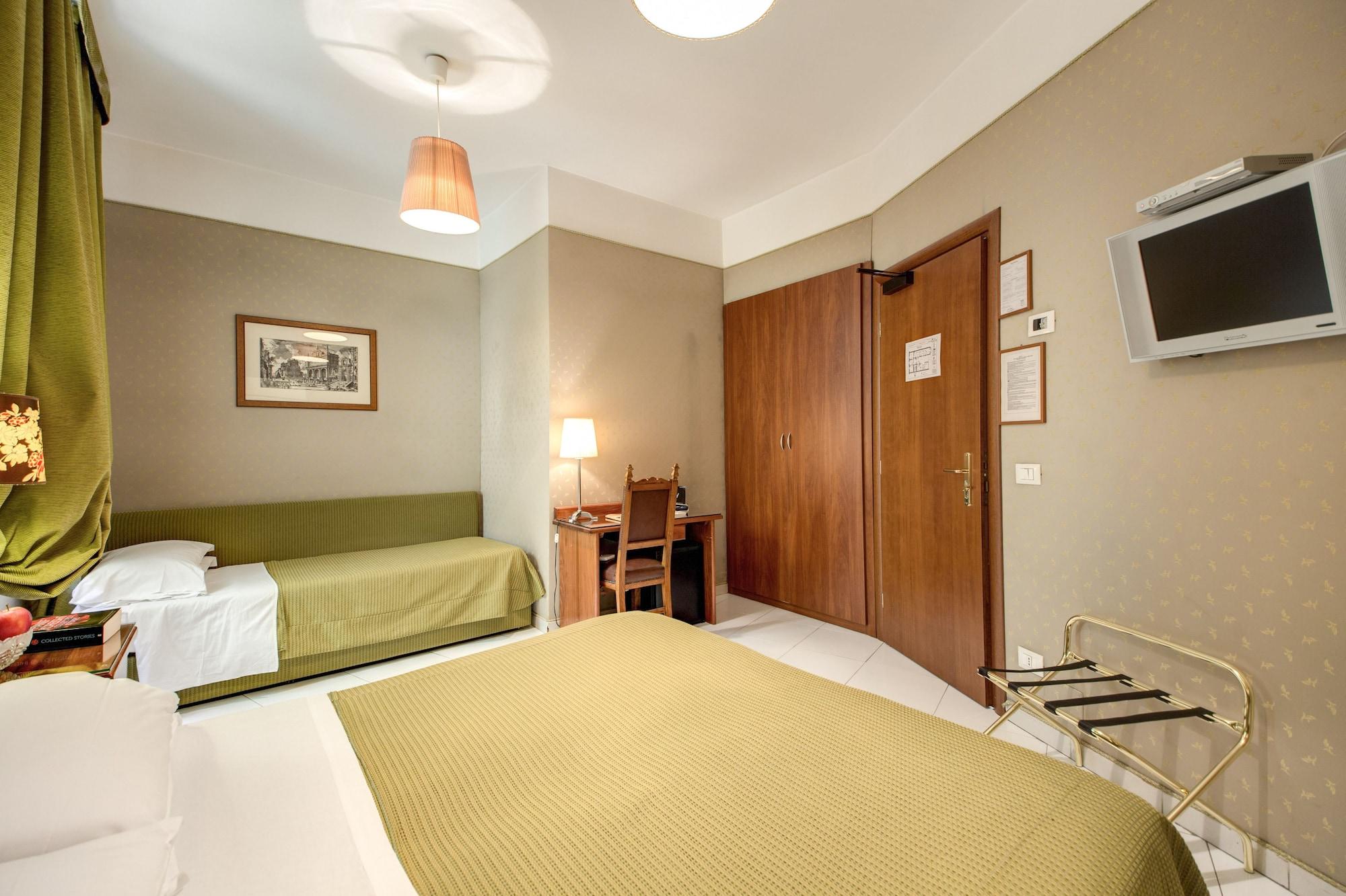 Hotel St. Moritz Рим Екстериор снимка