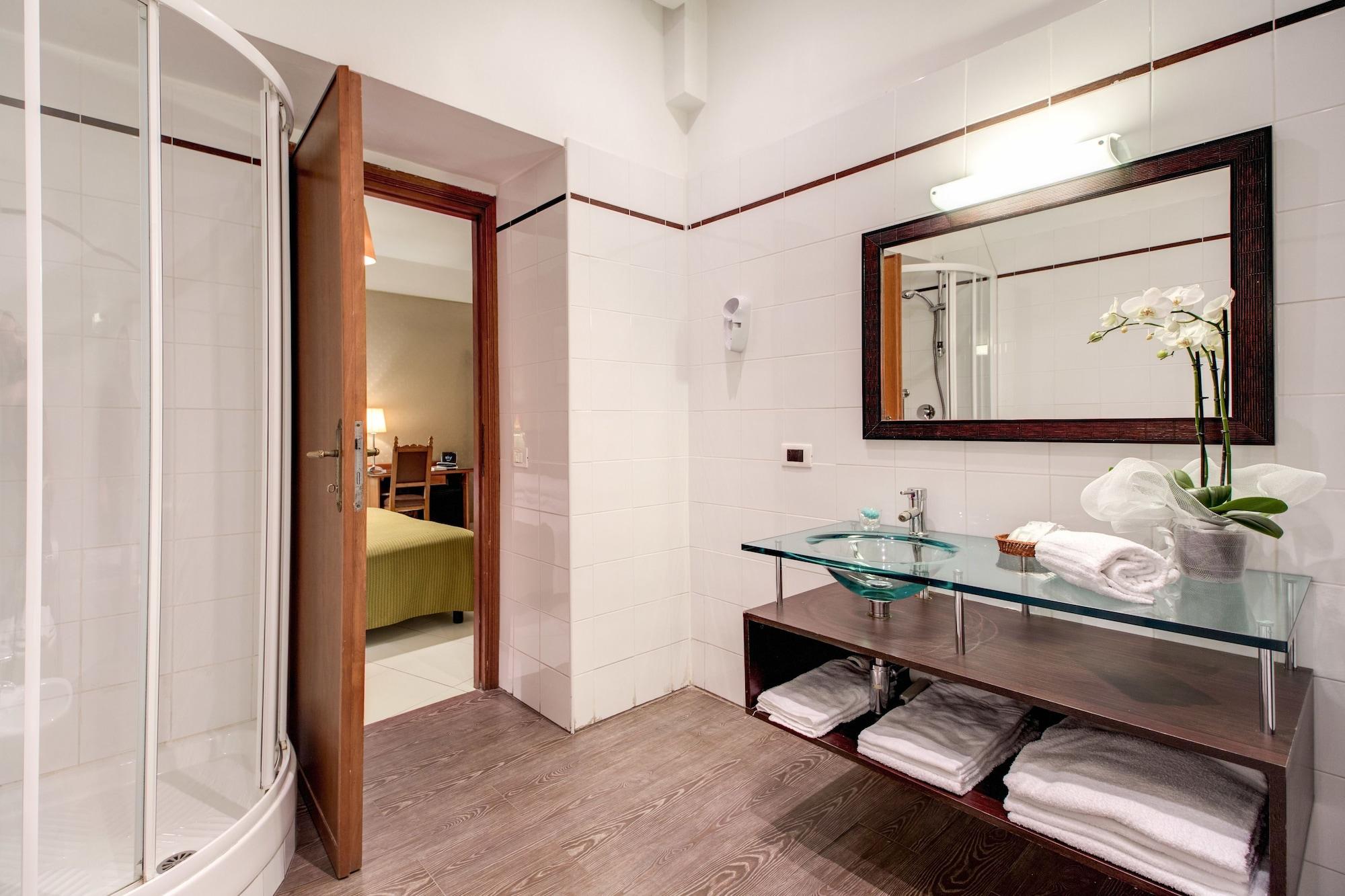 Hotel St. Moritz Рим Екстериор снимка