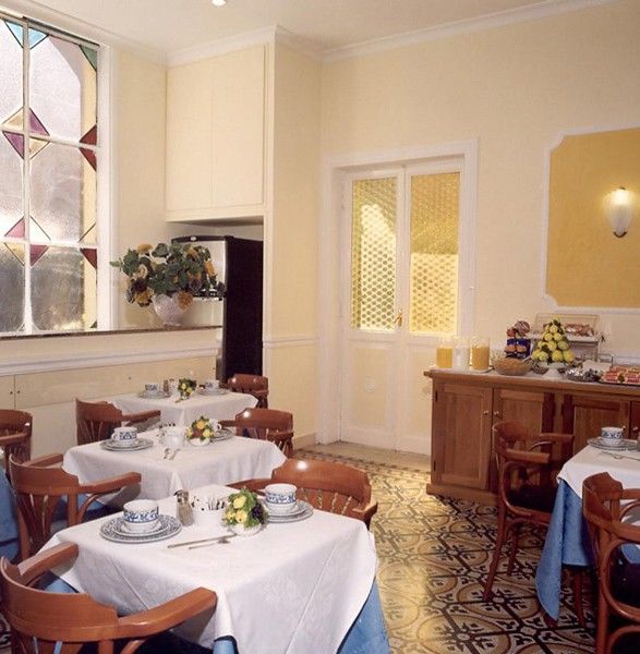 Hotel St. Moritz Рим Ресторант снимка