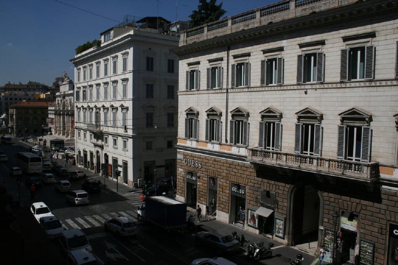 Hotel St. Moritz Рим Екстериор снимка